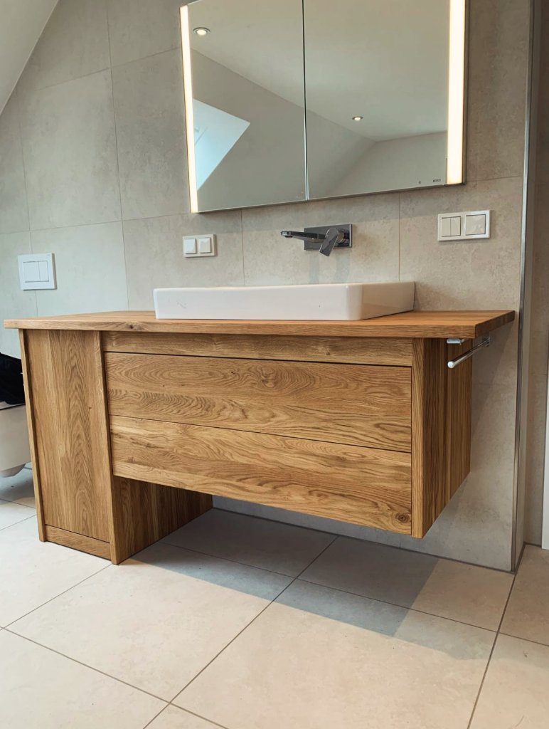 Waschtisch aus Eiche